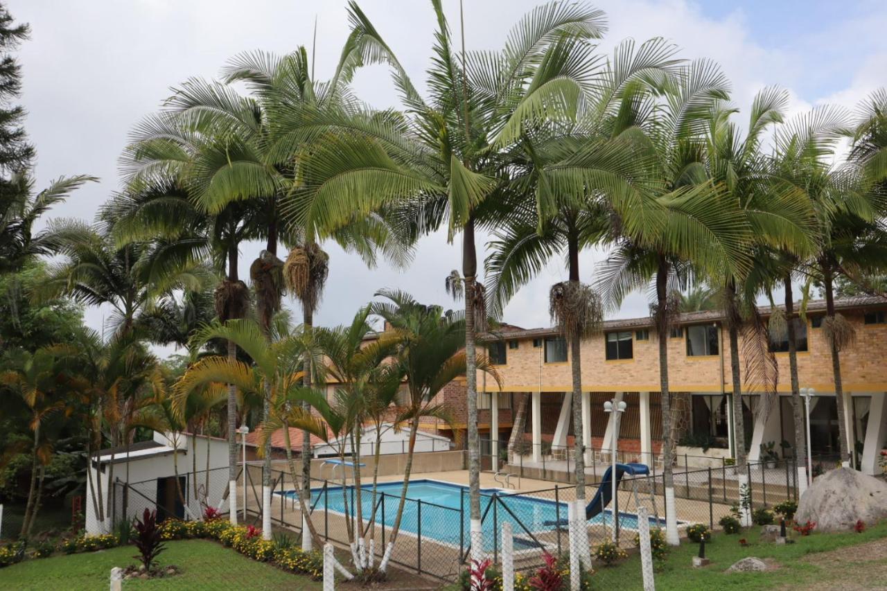 Bed And Breakfast Campestre El Estoril Fusagasugá Esterno foto
