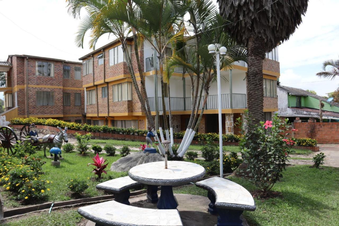 Bed And Breakfast Campestre El Estoril Fusagasugá Esterno foto